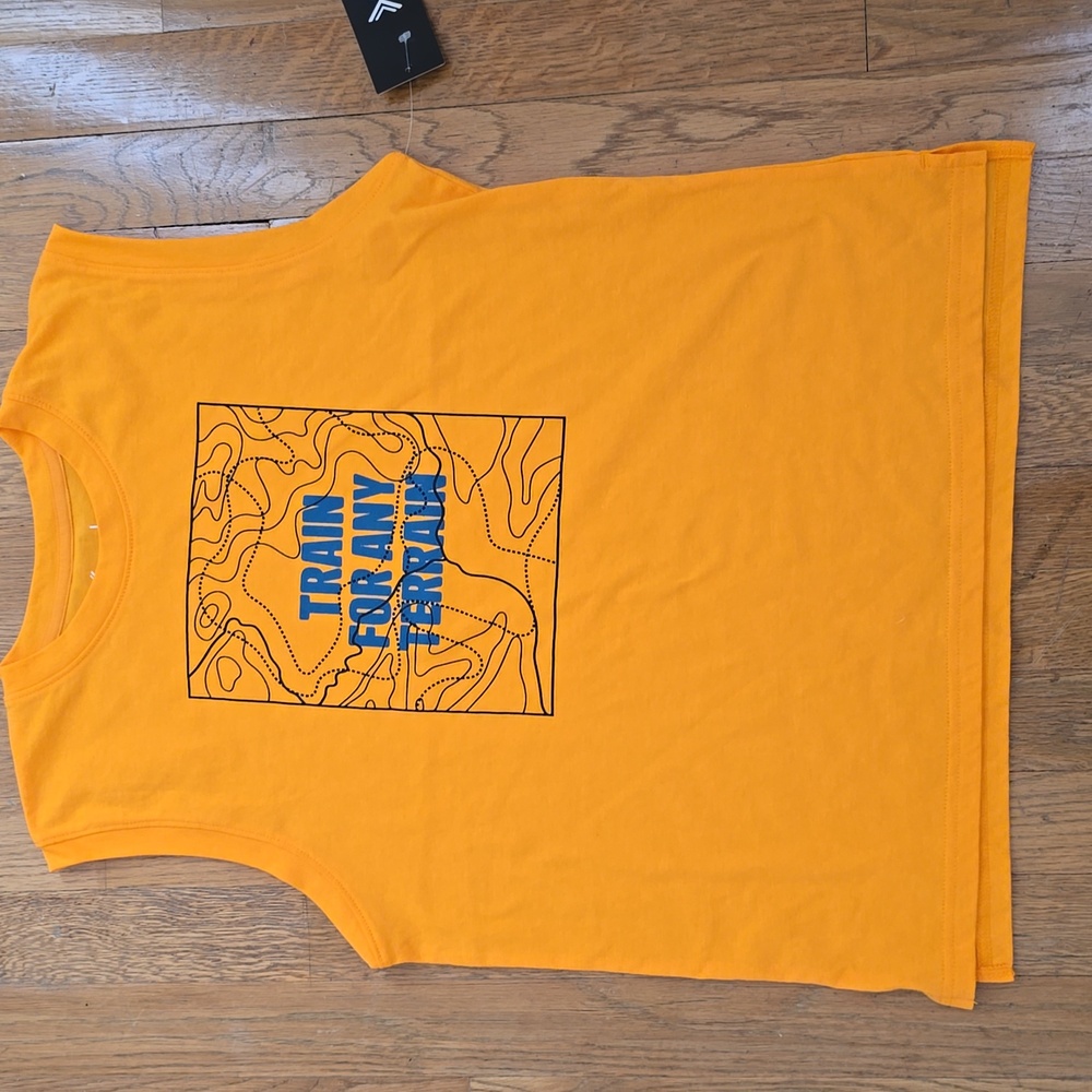 XERSION BRAND BOY'S GOLD "TRAIN FOR ANY TERRAIN" TANK TOP SIZE MEDIUM 10-12